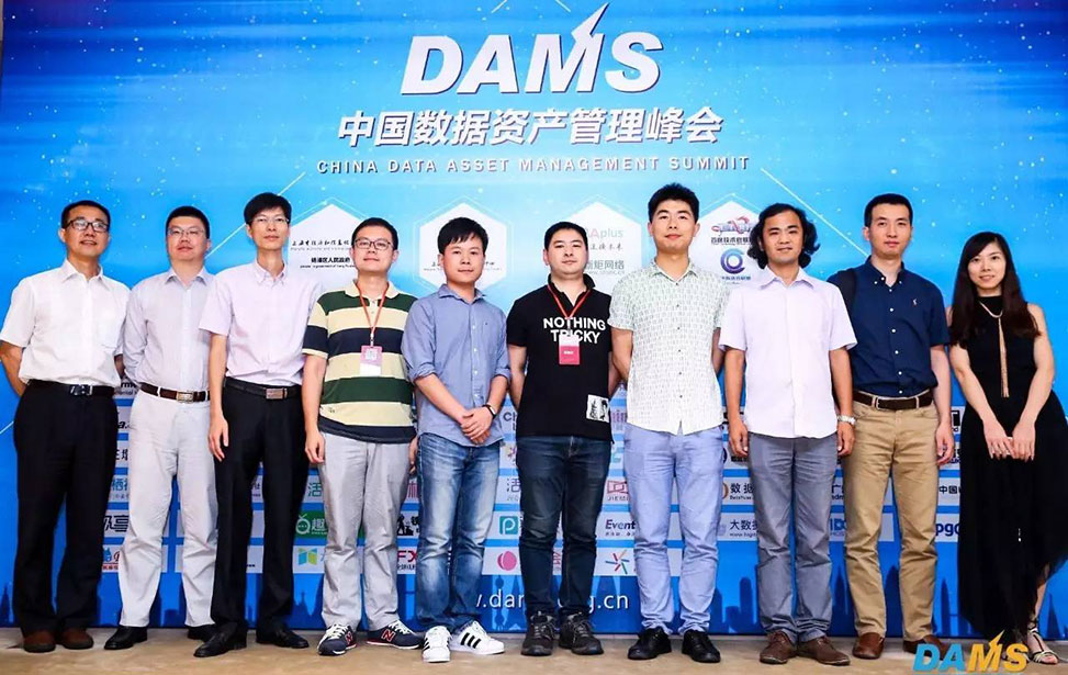 感谢所有合影以及没来得及合影的老师和工作人员~
